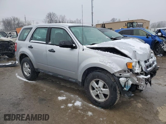 2010 Ford Escape XLS с VIN 1FMCU0C77AKD47899, выставлен на аукционе Copart как лот 45043535 с пробегом Не указан миль и Списание • Salvage title. История ставок и продаж доступна на DreamBid. Изображение 4.