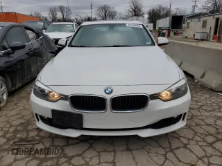 2015 BMW 3 Series 320i xDrive with VIN WBA3C3C51FP663992, listed as a Copart auction lot 44150065 with 171,785 mi miles and Salvage Title. Bid and sale history available at carsss.com. Image 5.