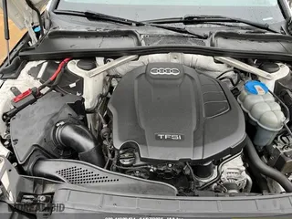 2017 Audi A4 Premium Plus with VIN WAUENAF49HN010111, listed as a IAAI auction lot 41989424 with 86,530 mi miles. Bid and sale history available at carsss.com. Image 10.