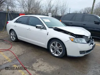 2011 Lincoln MKZ with VIN 3LNHL2GC7BR768711, listed as a IAAI auction lot 41854935 with 214,872 mi miles. Bid and sale history available at carsss.com. Image 1.