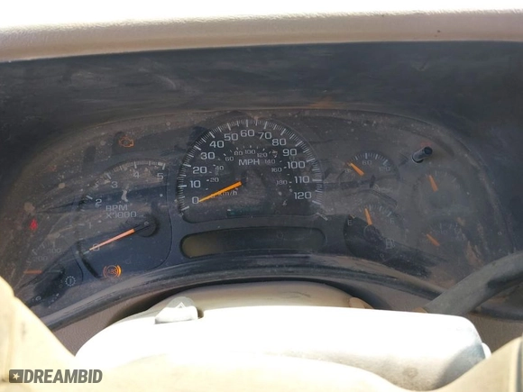 2003 Chevrolet Silverado 2500HD LS with VIN 1GCHK23193F126937, listed as a IAAI auction lot 41893874 with 260,432 mi miles. Bid and sale history available at carsss.com. Image 7.