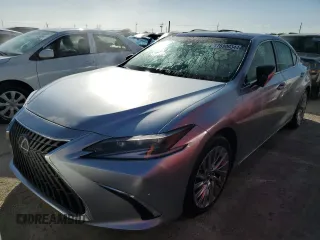 2022 Lexus ES with VIN 58AFZ1B11NU134399, listed as a Copart auction lot 75900344 with 5,230 mi miles and Non Repairable. Bid and sale history available at carsss.com. Image 1.