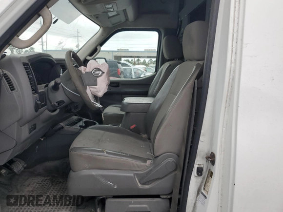 2013 Nissan NV SV with VIN 1N6AF0LX5DN102556, listed as a Copart auction lot 48583625 with 171,189 mi miles and Non Repairable. Bid and sale history available at carsss.com. Image 7.