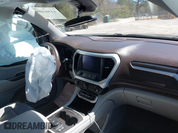 2020 GMC Acadia SLT with VIN 1GKKNMLS4LZ227985, listed as a IAAI auction lot 41864090 with 39,295 mi miles and . Bid and sale history available at DreamBid. Image 5.