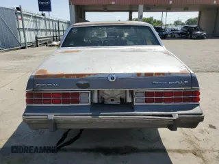 1986 Pontiac Bonneville Brougham z VIN 2G2GR69H9G2241181, wystawiony jako Copart lot #68122684 z przebiegiem Nie podano mil oraz Nie do naprawy • Non repairable. Historia ofert i sprzedaży dostępna na DreamBid. Obrazek 6.