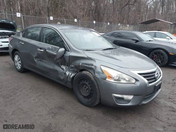 2015 Nissan Altima 2.5 with VIN 1N4AL3AP8FN389402, listed as a IAAI auction lot 41466809 with 178,505 mi miles. Bid and sale history available at carsss.com. Image 1.
