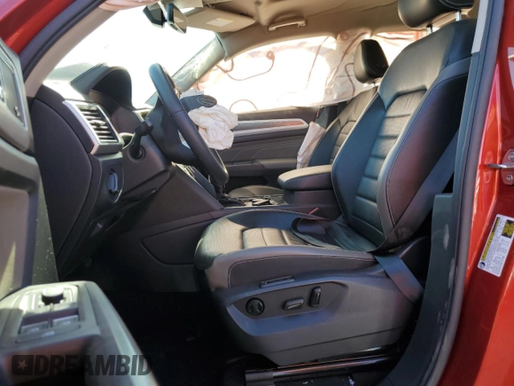 2023 Volkswagen Atlas SEL Premium R-Line with VIN 1V2FR2CA7PC512961, listed as a Copart auction lot 76482044 with 50,879 mi miles and Non repairable. Bid and sale history available at DreamBid. Image 7.