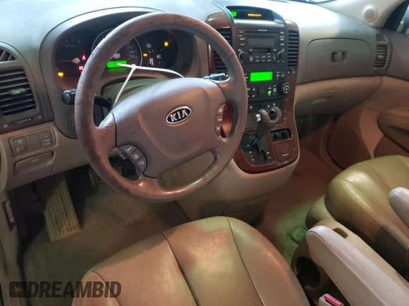 2007 Kia Sedona LX with VIN KNDMB233576162999, listed as a Copart auction lot 44761085 with 184,798 mi miles and Salvage Title. Bid and sale history available at carsss.com. Image 8.