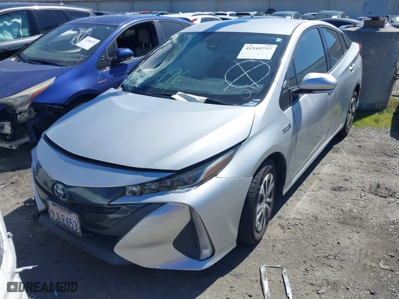 2020 Toyota Prius Prime LE with VIN JTDKARFP1L3163063, listed as a IAAI auction lot 41549737 with NaN miles. Bid and sale history available at carsss.com. Image 18.