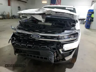 2024 Ford Expedition Limited with VIN 1FMJU1K86REB06546, listed as a Copart auction lot 44930205 with 2,901 mi miles and Salvage title. Bid and sale history available at DreamBid. Image 5.