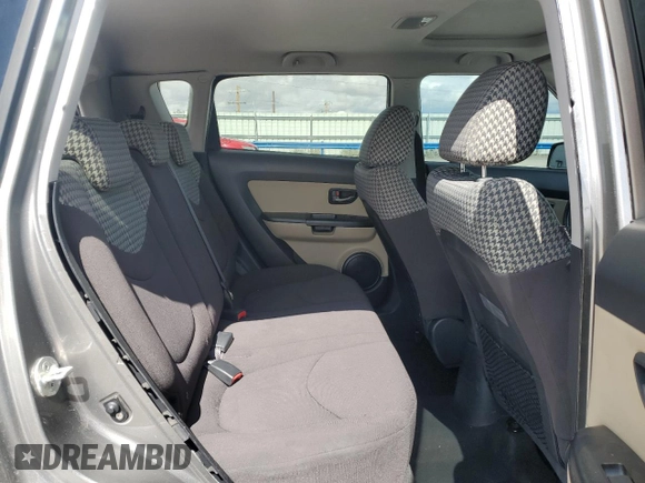 2010 Kia Soul + with VIN KNDJT2A2XA7177395, listed as a Copart auction lot 51156815 with 199,090 mi miles and Salvage Title. Bid and sale history available at DreamBid. Image 11.