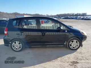 2008 Honda Fit Sport with VIN JHMGD38648S034079, listed as a IAAI auction lot 41586372 with 208,102 mi miles. Bid and sale history available at carsss.com. Image 14.