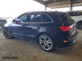 2016 Audi SQ5 Premium Plus with VIN WA1CCAFP0GA106946, listed as a Copart auction lot 45017045 with 61,919 mi miles and Salvage Title. Bid and sale history available at carsss.com. Image 2.