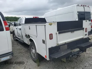 2018 Ram 2500 Tradesman with VIN 3C6UR4HL9JG295116, listed as a Copart auction lot 57908305 with 209,389 mi miles and Salvage title. Bid and sale history available at DreamBid. Image 2.