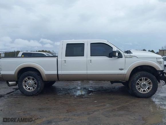 2011 Ford Super Duty F-250 SRW XL with VIN 1FT7W2BT1BEC73387, listed as a IAAI auction lot 41714953 with 359,963 mi miles. Bid and sale history available at carsss.com. Image 13.