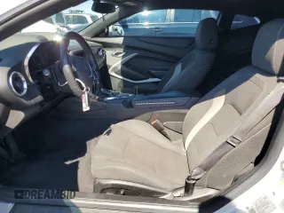 2019 Chevrolet Camaro 1LT z VIN 1G1FB1RX5K0134363, wystawiony jako Copart lot #56253715 z przebiegiem 83 194 mil mil oraz Szkoda całkowita • Salvage title. Historia ofert i sprzedaży dostępna na DreamBid. Obrazek 7.