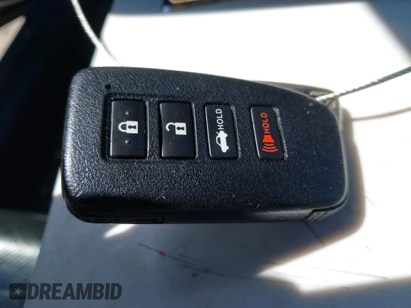 2014 Lexus ES 300h с VIN JTHBW1GG6E2071083, выставлен на аукционе IAAI как лот 41772226 с пробегом 140 710 миль миль и . История ставок и продаж доступна на DreamBid. Изображение 11.