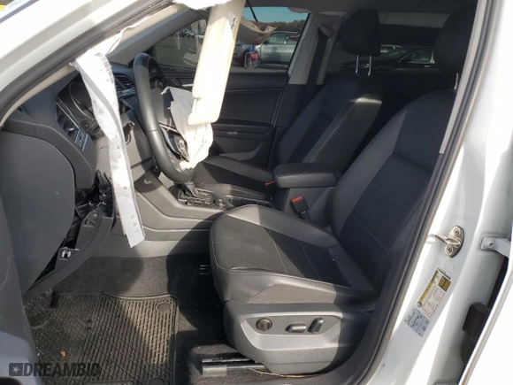 2020 Volkswagen Tiguan SE with VIN 3VV2B7AX7LM170009, listed as a Copart auction lot 80450194 with 0 mi miles and Non Repairable. Bid and sale history available at carsss.com. Image 7.