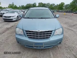2008 Chrysler Pacifica Touring z VIN 2A8GM68X28R634539, wystawiony jako IAAI lot #42300301 z przebiegiem 113 621 mil mil oraz . Historia ofert i sprzedaży dostępna na DreamBid. Obrazek 12.