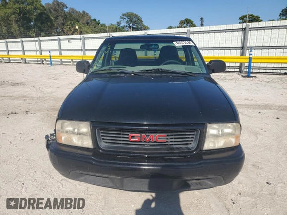 2000 GMC Sonoma SLS w/1SE Pkg with VIN 1GTCS1458Y8307612, listed as a Copart auction lot 48972935 with 170,529 mi miles and Salvage Title. Bid and sale history available at carsss.com. Image 5.