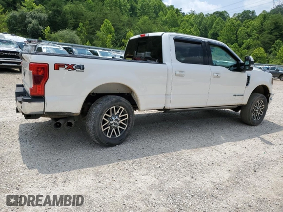 2018 Ford F-250 XL with VIN 1FT7W2BT7JEB87984, listed as a Copart auction lot 59357515 with 150,153 mi miles and Salvage title. Bid and sale history available at DreamBid. Image 3.