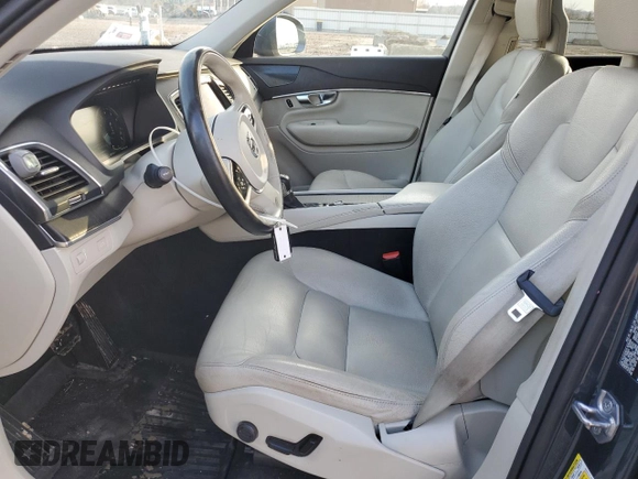 2020 Volvo XC90 Momentum with VIN YV4A221K7L1575489, listed as a Copart auction lot 86401124 with 100,826 mi miles and Salvage title. Bid and sale history available at DreamBid. Image 7.