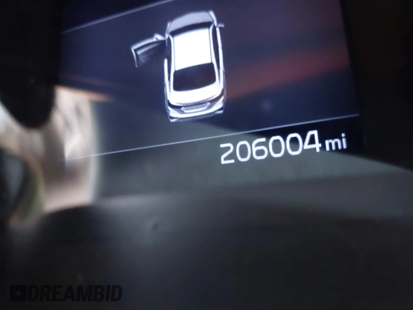 2020 Kia Forte LXS z VIN 3KPF24AD4LE171018, wystawiony jako IAAI lot #42130798 z przebiegiem 206 004 mil mil oraz . Historia ofert i sprzedaży dostępna na DreamBid. Obrazek 14.