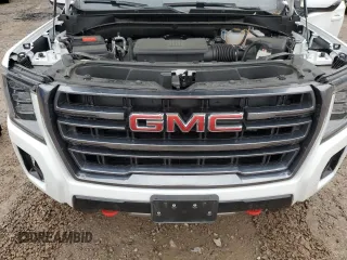 2024 GMC Yukon XL AT4 with VIN 1GKS2HKD7RR142067, listed as a Copart auction lot 80319754 with 9,348 mi miles and Salvage Title. Bid and sale history available at carsss.com. Image 12.