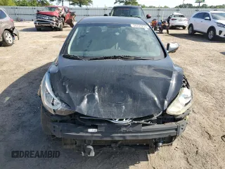 2015 Hyundai Elantra SE z VIN 5NPDH4AE5FH610483, wystawiony jako Copart lot #56893235 z przebiegiem 122 392 mil mil oraz Tytuł czysty. Historia ofert i sprzedaży dostępna na DreamBid. Obrazek 5.