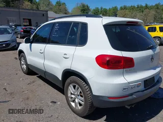 2017 Volkswagen Tiguan S with VIN WVGAV7AX7HW501935, listed as a IAAI auction lot 42138691 with 89,712 mi miles and . Bid and sale history available at DreamBid. Image 14.