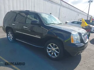 2010 GMC Yukon Denali z VIN 1GKUKEEFXAR196049, wystawiony jako IAAI lot #42541172 z przebiegiem 119 648 mil mil oraz . Historia ofert i sprzedaży dostępna na DreamBid. Obrazek 1.