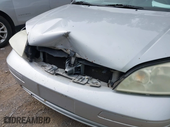 2005 Ford Focus S with VIN 3FAFP37N05R132259, listed as a IAAI auction lot 42474574 with 276,742 mi miles and . Bid and sale history available at DreamBid. Image 6.