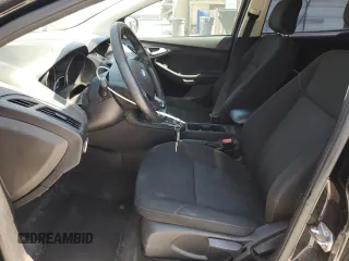 2018 Ford Focus SE z VIN 1FADP3FE5JL236330, wystawiony jako Copart lot #53145065 z przebiegiem 104 228 mil mil oraz Szkoda całkowita • Salvage title. Historia ofert i sprzedaży dostępna na DreamBid. Obrazek 7.