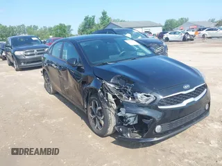 2019 Kia Forte LXS с VIN 3KPF24AD7KE052426, выставлен на аукционе IAAI как лот 42472987 с пробегом 67 842 миль миль и . История ставок и продаж доступна на DreamBid. Изображение 1.