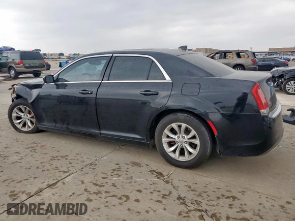 2016 Chrysler 300 Anniversary Edition z VIN 2C3CCAAG7GH308136, wystawiony jako Copart lot #57340815 z przebiegiem 135 788 mil mil oraz Szkoda całkowita • Salvage title. Historia ofert i sprzedaży dostępna na DreamBid. Obrazek 2.