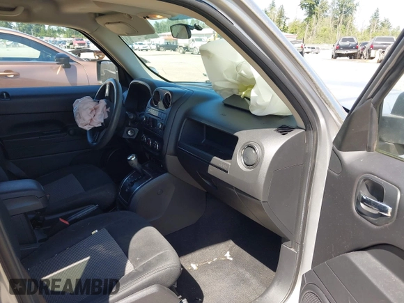 2014 Jeep Patriot Sport с VIN 1C4NJPBB9ED825125, выставлен на аукционе IAAI как лот 42367666 с пробегом 112 962 миль миль и . История ставок и продаж доступна на DreamBid. Изображение 5.