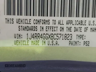 2011 Jeep Grand Cherokee Laredo z VIN 1J4RR4GGXBC571823, wystawiony jako IAAI lot #42093768 z przebiegiem 153 978 mil mil oraz . Historia ofert i sprzedaży dostępna na DreamBid. Obrazek 9.