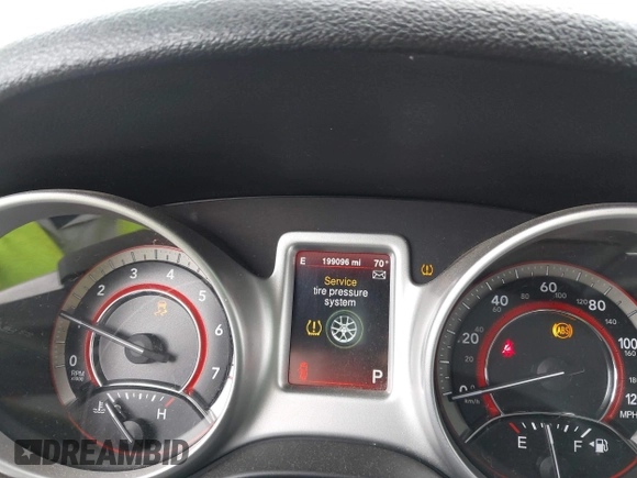 2014 Dodge Journey Limited with VIN 3C4PDDDG8ET199813, listed as a IAAI auction lot 41919196 with 199,096 mi miles and . Bid and sale history available at carsss.com. Image 7.
