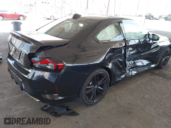 2022 BMW 2 Series M240i xDrive with VIN 3MW53CM02N8C51802, listed as a IAAI auction lot 42478351 with 16,695 mi miles and . Bid and sale history available at DreamBid. Image 4.