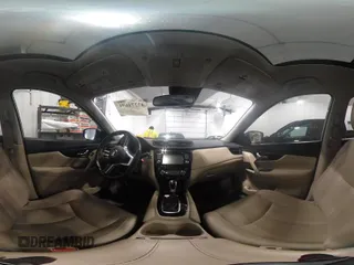 2017 Nissan Rogue SL z VIN JN8AT2MV8HW256848, wystawiony jako IAAI lot #42271691 z przebiegiem 103 597 mil mil oraz . Historia ofert i sprzedaży dostępna na DreamBid. Obrazek 20.