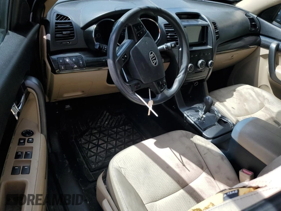 2011 Kia Sorento LX with VIN 5XYKTDA2XBG110154, listed as a Copart auction lot 44593715 with 0 mi miles and Salvage Title. Bid and sale history available at carsss.com. Image 8.