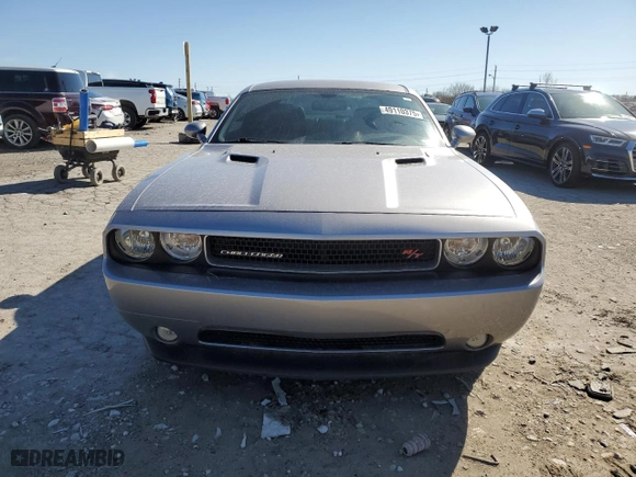 2013 Dodge Challenger R/T with VIN 2C3CDYBT2DH591381, listed as a Copart auction lot 49110375 with 129,876 mi miles and Clean Title. Bid and sale history available at carsss.com. Image 5.