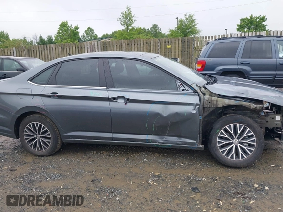 2021 Volkswagen Jetta S with VIN 3VWC57BU2MM103489, listed as a IAAI auction lot 42264290 with 72,078 mi miles and . Bid and sale history available at DreamBid. Image 14.
