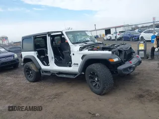 2021 Jeep Wrangler Unlimited Sport S with VIN 1C4HJXDN0MW612698, listed as a IAAI auction lot 41649323 with 22,539 mi miles and . Bid and sale history available at DreamBid. Image 13.