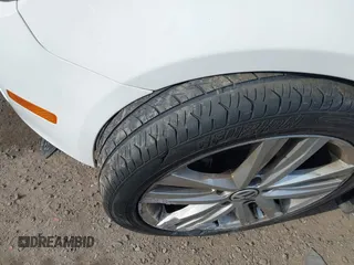 2012 Volkswagen Jetta TDI w/Sunroof & Nav с VIN 3VWPL7AJ6CM682905, выставлен на аукционе IAAI как лот 41714890 с пробегом 131 968 миль миль и . История ставок и продаж доступна на DreamBid. Изображение 6.