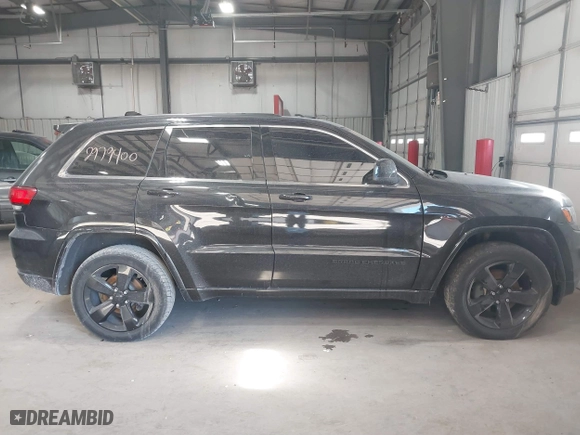 2015 Jeep Grand Cherokee Altitude with VIN 1C4RJFAG7FC134787, listed as a IAAI auction lot 41282379 with 177,120 mi miles. Bid and sale history available at carsss.com. Image 13.