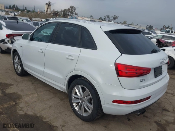 2018 Audi Q3 Premium with VIN WA1BCCFSXJR028356, listed as a IAAI auction lot 41761544 with 82,877 mi miles. Bid and sale history available at carsss.com. Image 3.