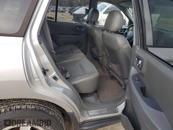 2003 Hyundai Santa Fe GLS z VIN KM8SC13EX3U511026, wystawiony jako Copart lot #42346855 z przebiegiem 184 828 mil mil oraz Czysty tytuł • Clean title. Historia ofert i sprzedaży dostępna na DreamBid. Obrazek 11.