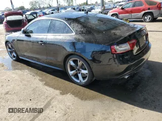 2009 Audi A5 z VIN WAUDK78T59A006979, wystawiony jako Copart lot #56527855 z przebiegiem 126 827 mil mil oraz Szkody całkowita. Historia ofert i sprzedaży dostępna na DreamBid. Obrazek 2.