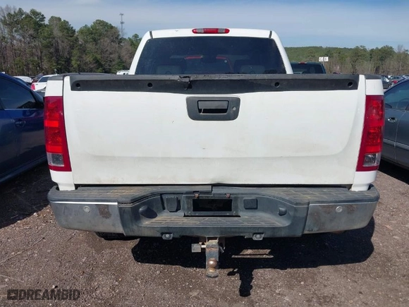 2011 GMC Sierra 1500 SLE with VIN 3GTP1VE00BG372003, listed as a IAAI auction lot 41580501 with 261,224 mi miles. Bid and sale history available at carsss.com. Image 16.